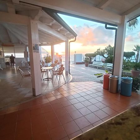 Residence Il Turistico Дзамброне Екстериор снимка